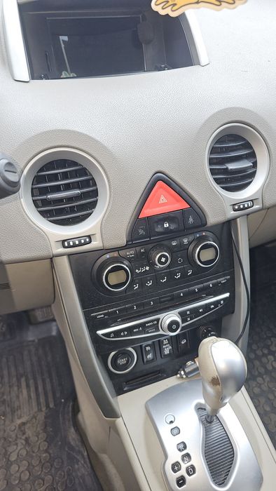 Renault Koleos 2. 0 dCi 150 к. с. ,автоматик, 4x4