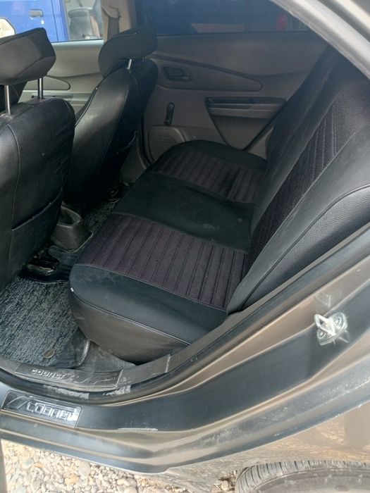 2014 yil 1 pazetsa kraska tozza