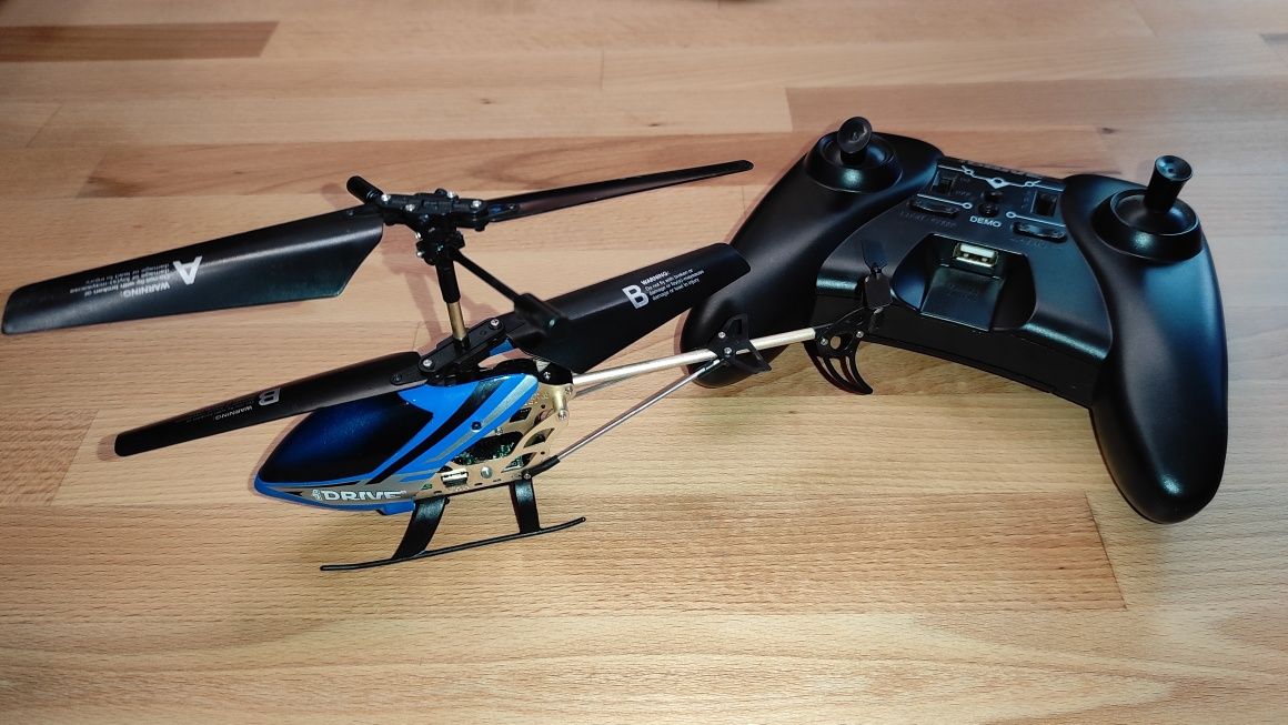 Elicopter cu telecomanda iDrive