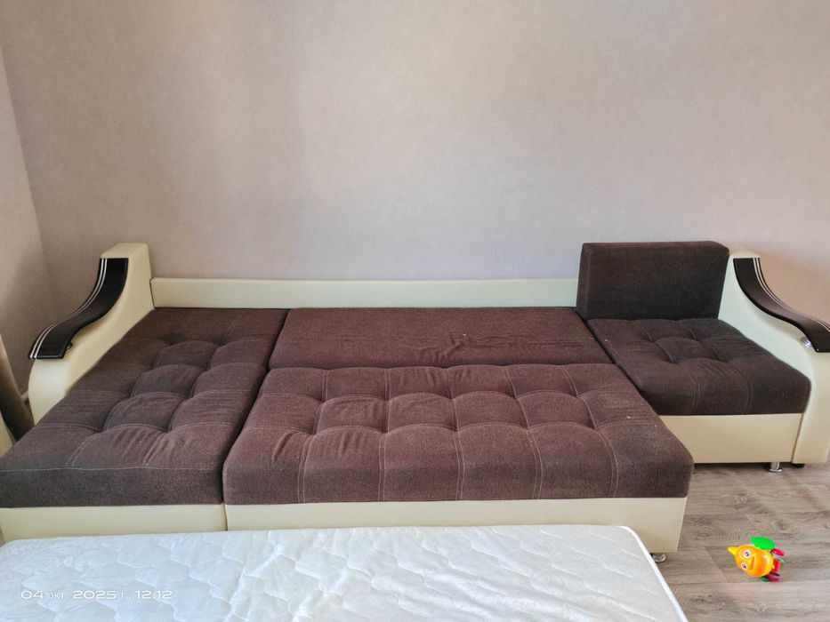 Продам диван 3 метра