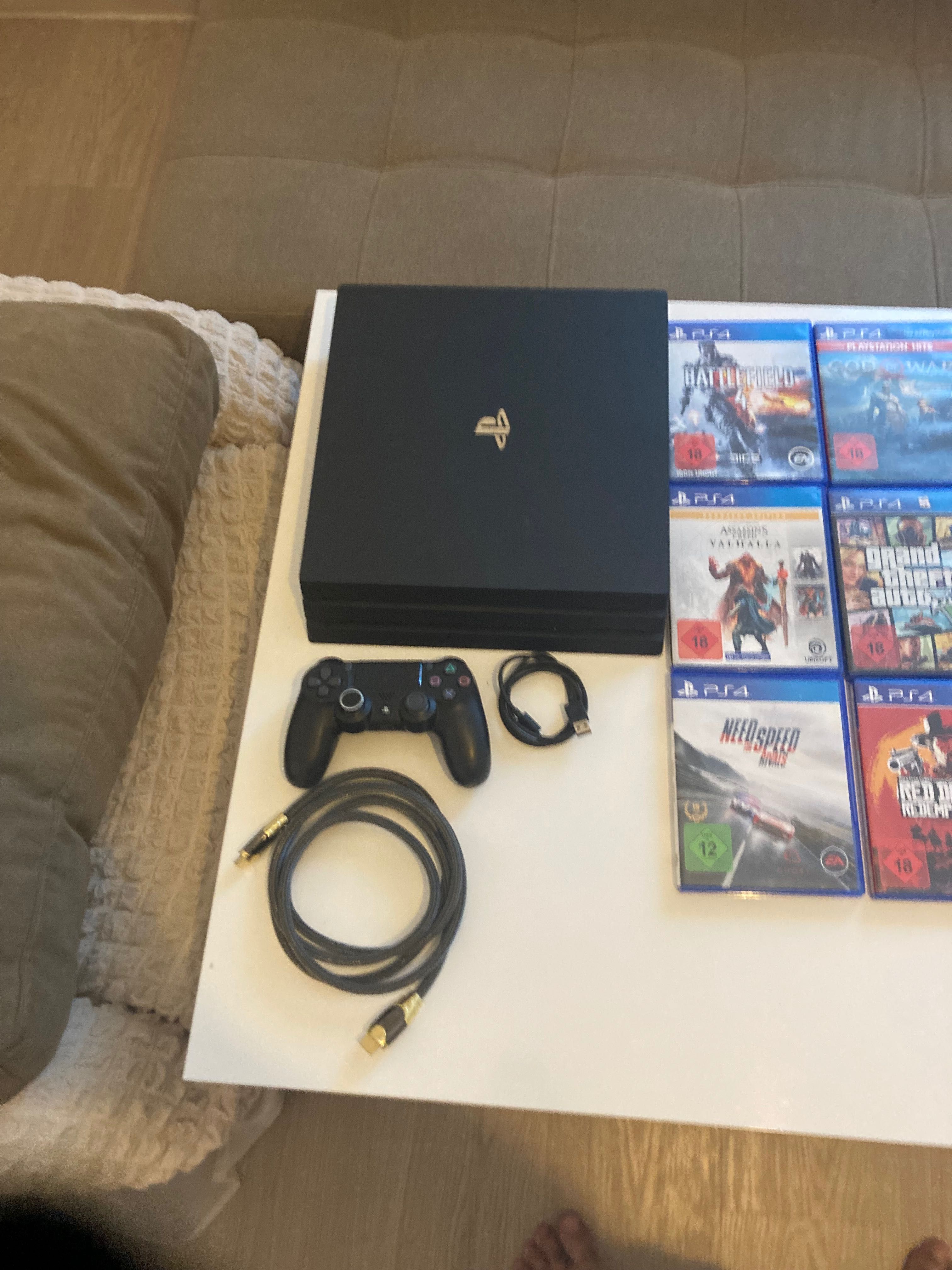 Ps4 PRO с игрииии