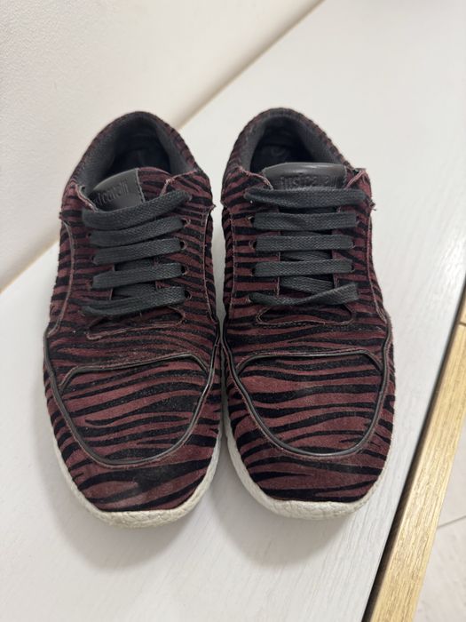 JUST CAVALLI Zebra Suede Violet Sneakers