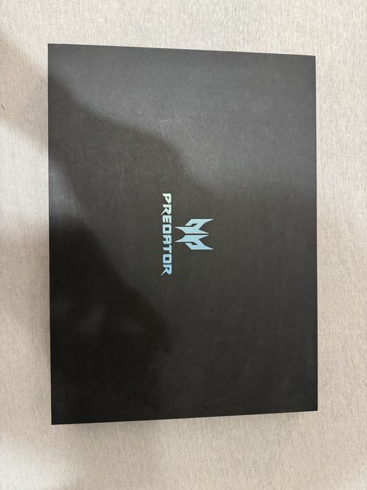 Acer predaror helios 300 17’3 inch