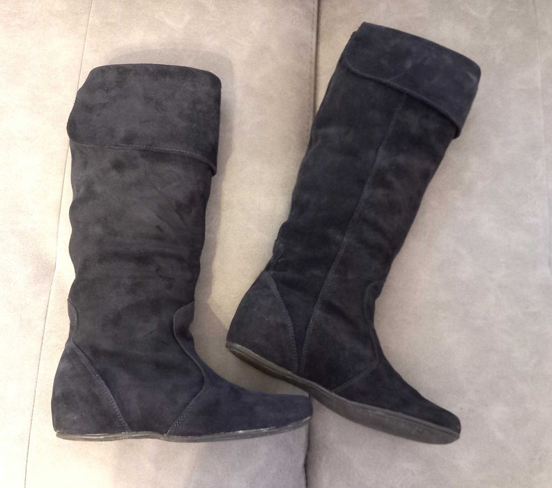 Тъмносини дамски ботуши от естествен велур, номер 39