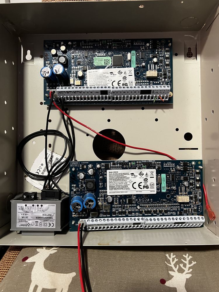 Senzori Dsc Neo, Centrala Neo si tastatura cu modul wifi Neo