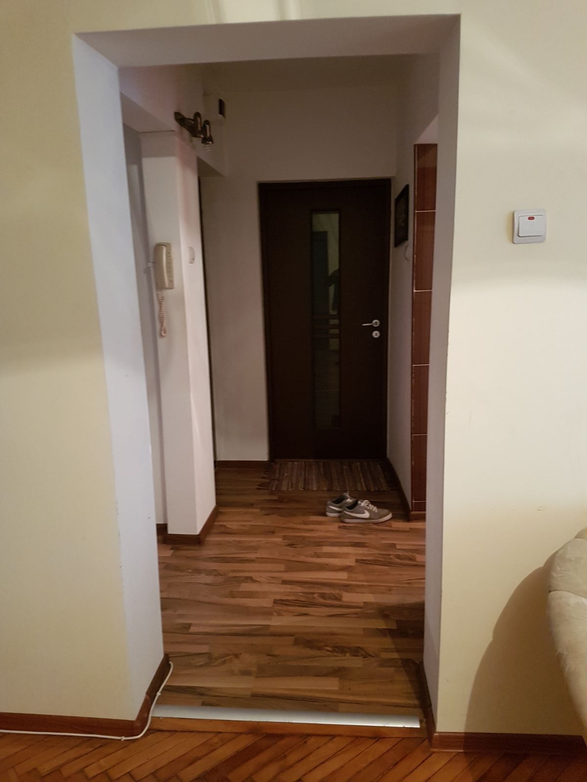 Apartament 3 camere de închiriat în zona centrala