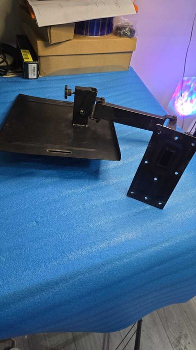 Suport Tv ,proiector boxe rezistent