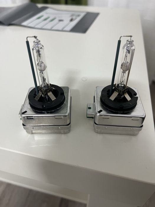 Becuri Xenon D3S Osram