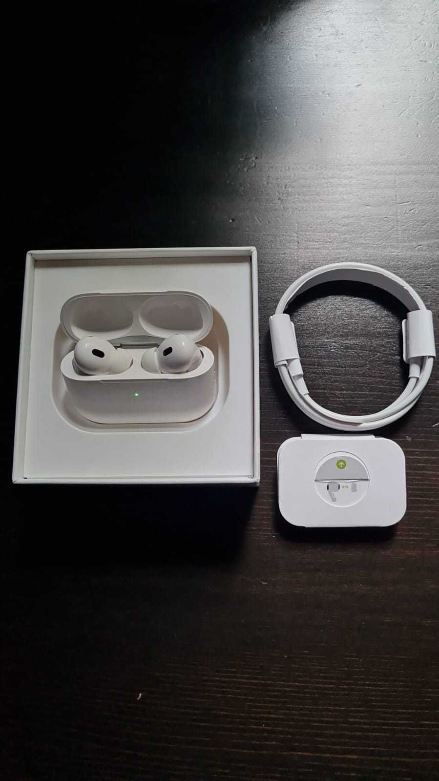 Слушалки Apple AirPods Pro 2nd Generation /MQD83ZM/A