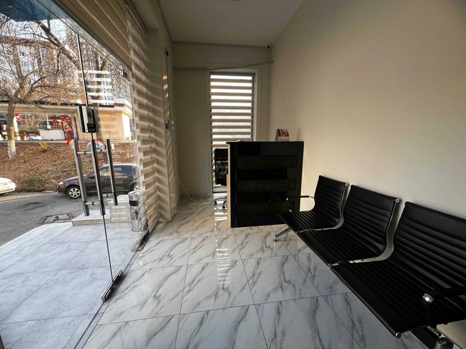 АРЕНДА — Отдельно стоящее здание 400 м² на Лабзаке (55)