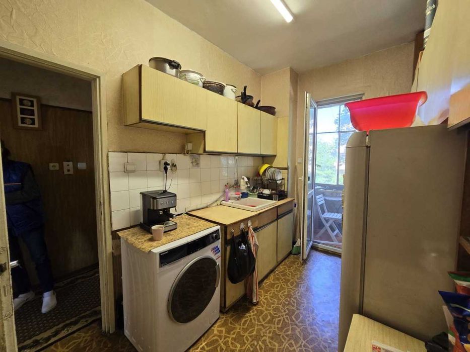 Продава се Тристаен апартамент в Пловдив, Тракия - 96 кв.м за 1125 €/кв.м - Снимка #3