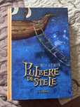 Cartea Pulbere de stele