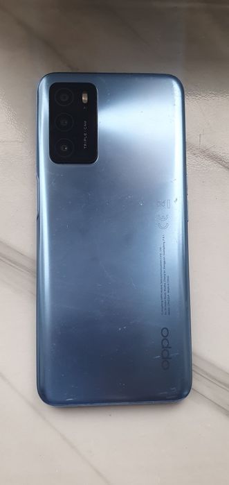 Продам смартфон oppo