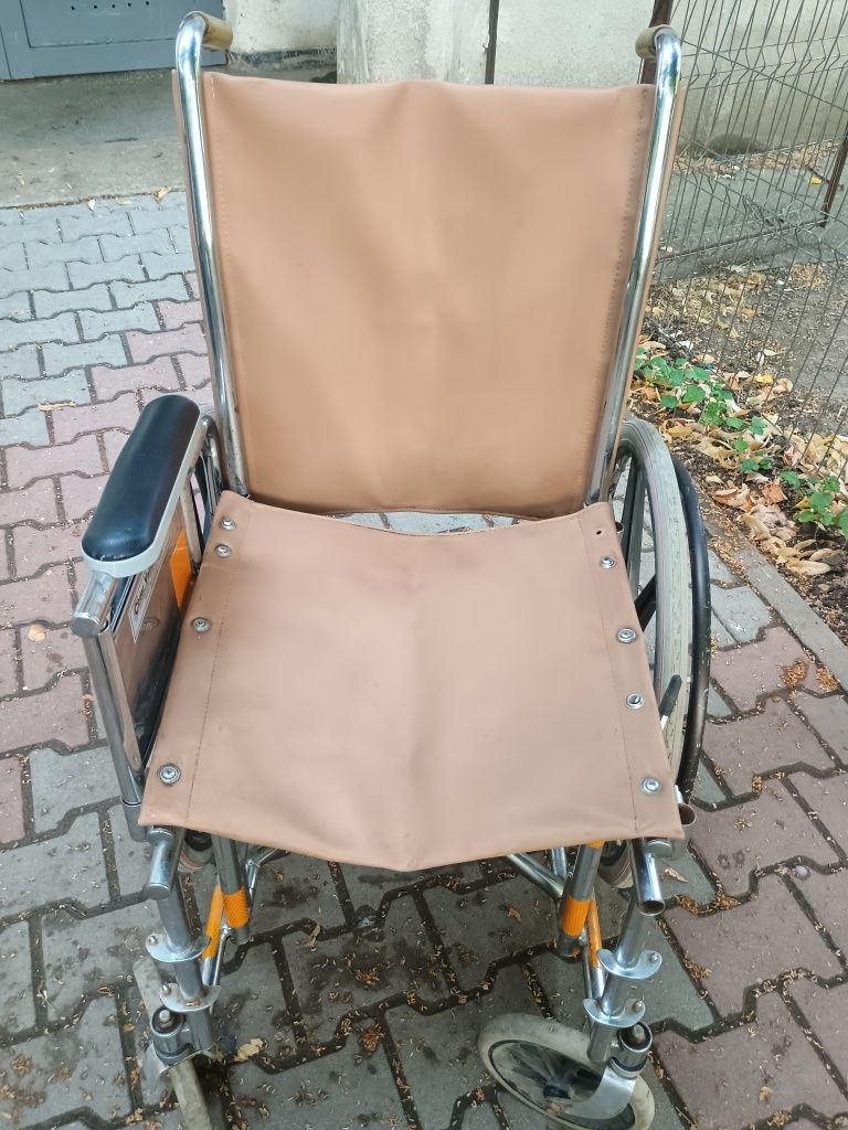 Carucior persoane dezabilitati