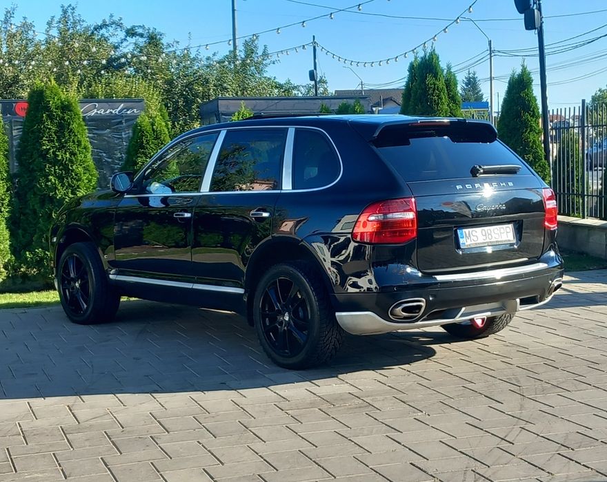 Porsche cayenne 2009