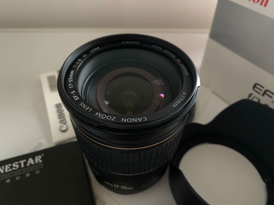 Canon 17-55mm f/2.8 USM IS