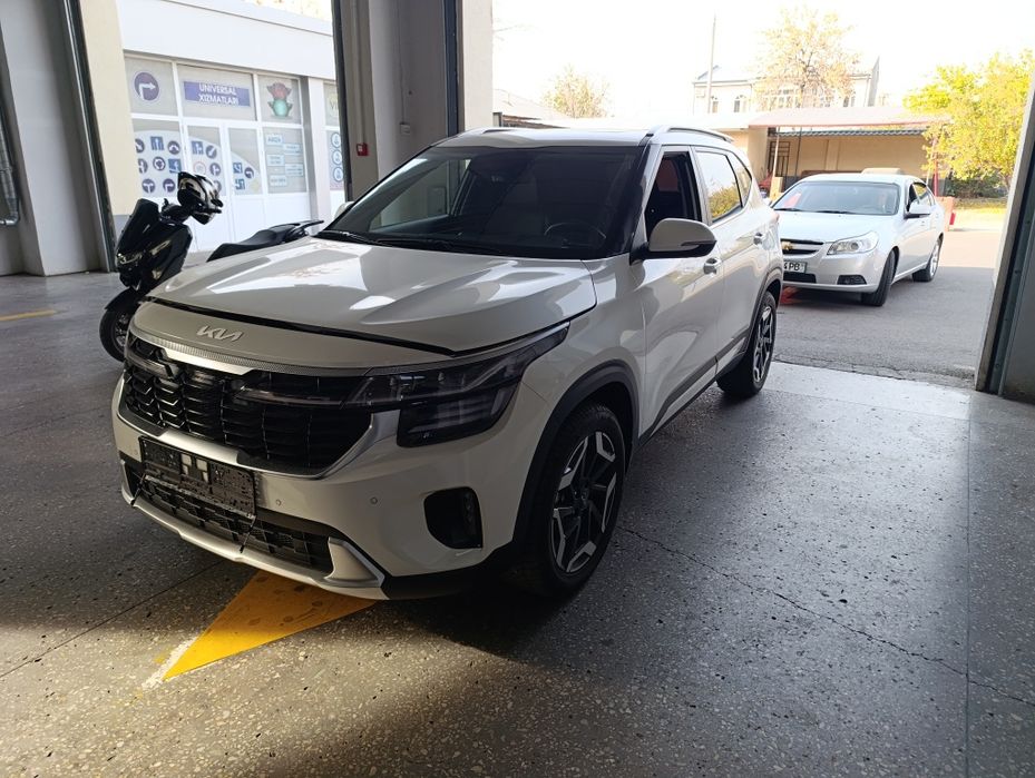 SELTOS PREMIUM 4 позиция 2024 гарантия с салона