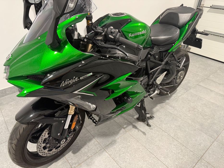 Kawasaki Ninja H2 SX 2022, 6400km