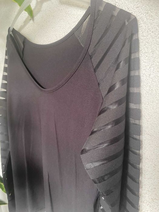 Bluza negru cu mâneci în dungi transparente, nou, S/36