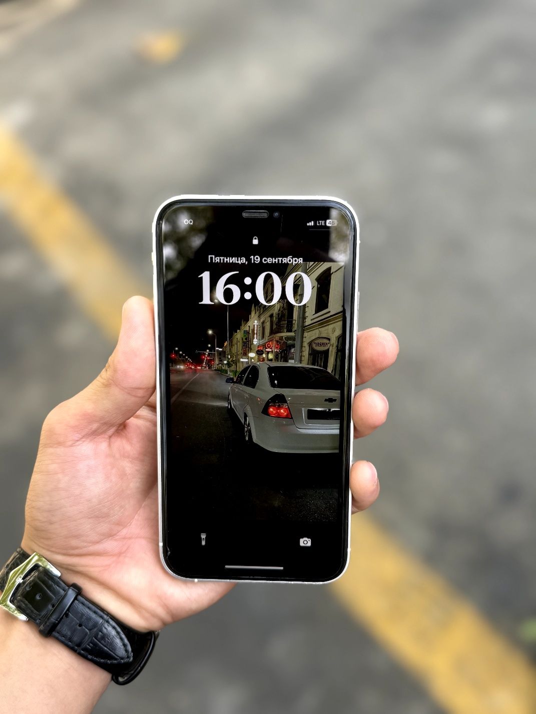 Iphone XR 16 Korpusda