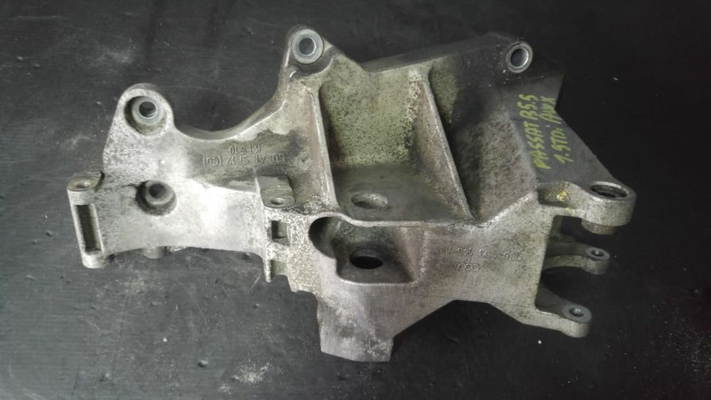 Suport accesorii vw passat b5.5 1.9 tdi awx 038903143ae