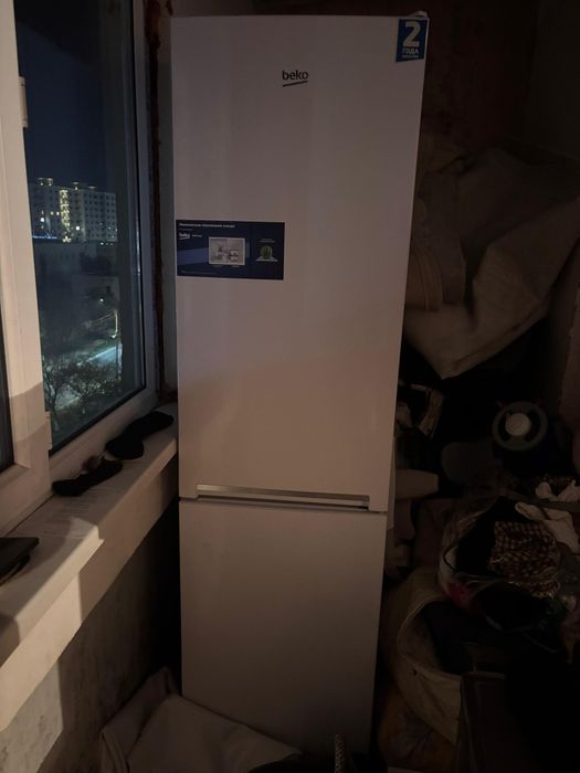 Холодильник сатылады. Багасы 80.000 ТГ оте жаксы жагдайда
