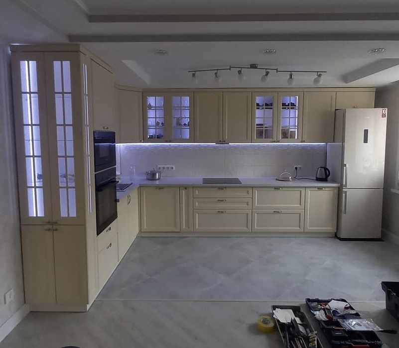 Кухни, кухонные гарнитуры на заказ