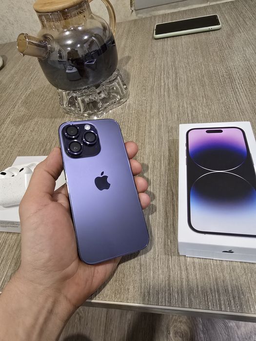 Продам айфон 14 pro