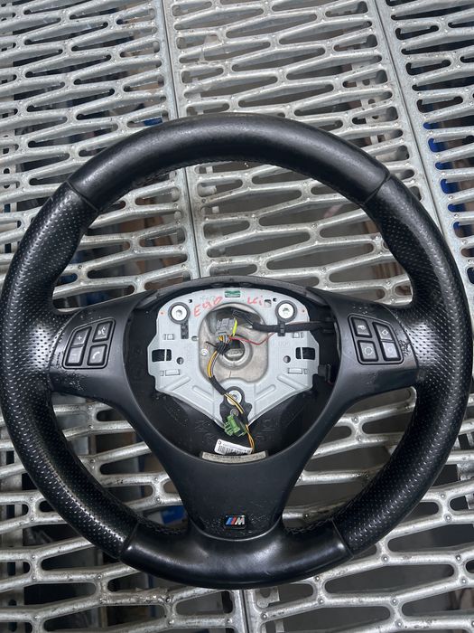 Volan m p bmw e90 e91 e92 x1 e84 e87 e82