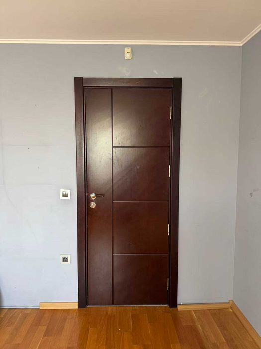 Интериорни врати,Вътрешни Врати,Декоративни,Стъклени,Масивни,Плътни