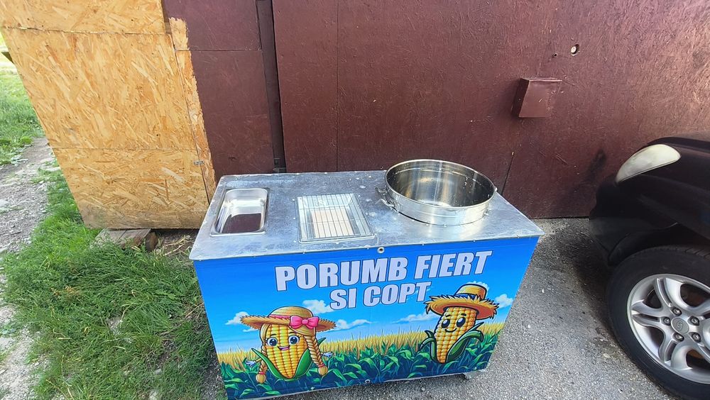 Stand/Masă/ Tonetă Porumb fiert și copt