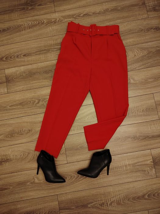 Pantaloni zara L