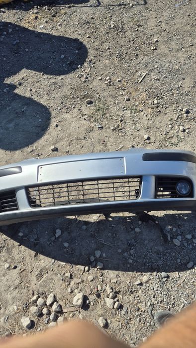 Предни брони за Vw Голф 5 хечбек 2004- 2008г