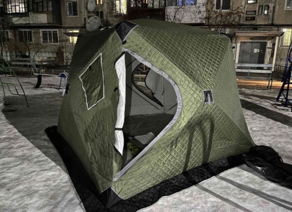 Зимняя палатка в комплекте