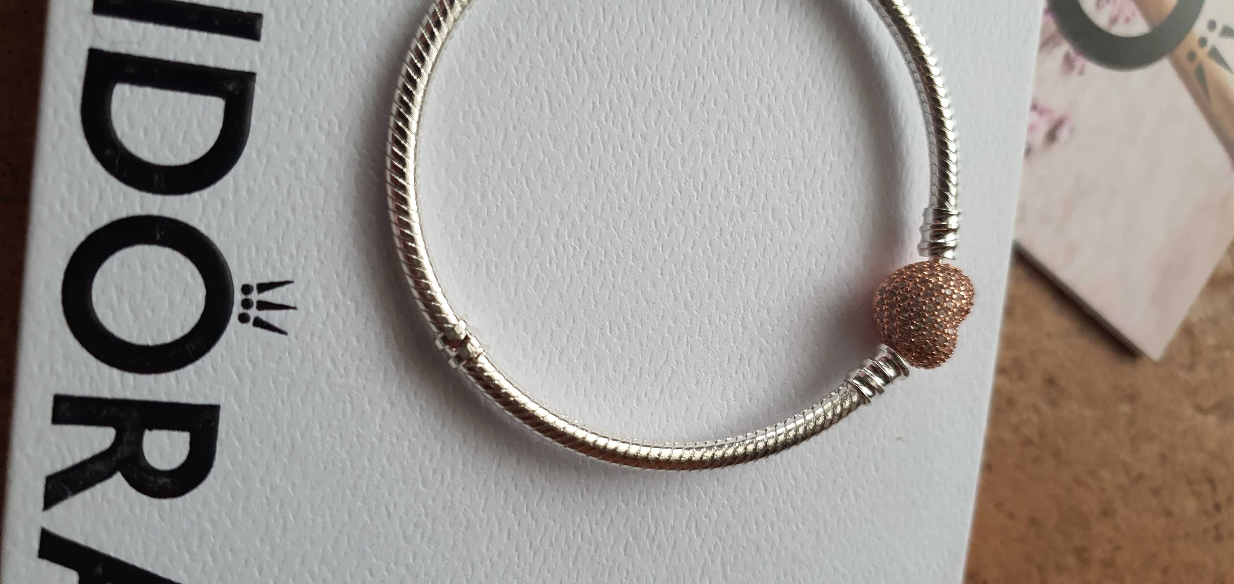 Оригинална сребърна гривна Pandora Rose Романтика, 18см със сертификат
