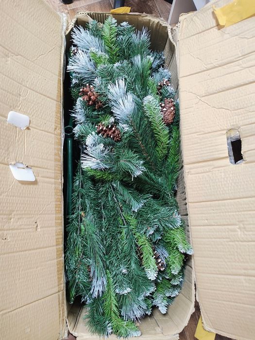 Продам Ёлку искусственную
