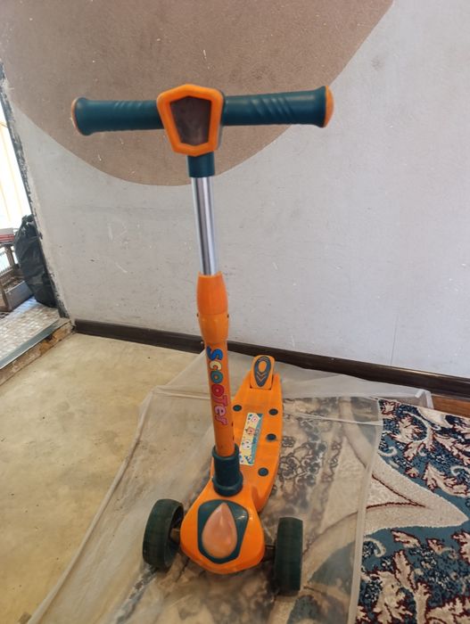Продается детский самокат