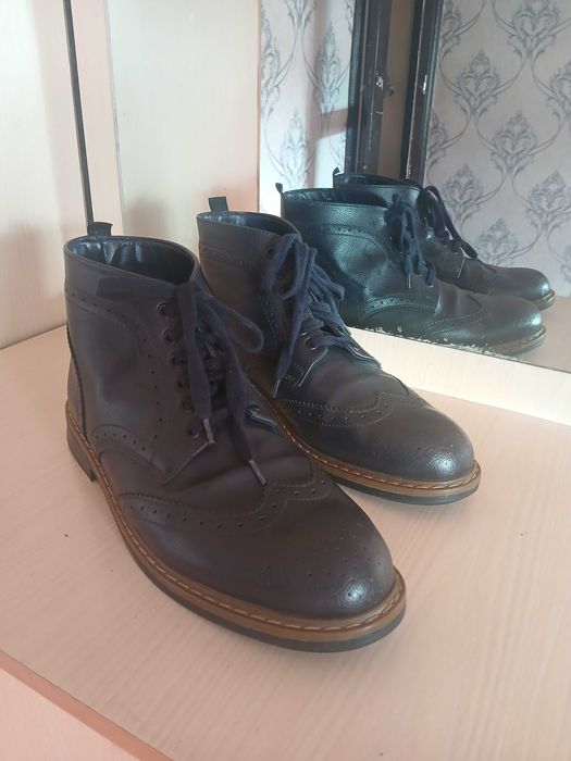 Erkaklar uchun qishki oyoq kiyim