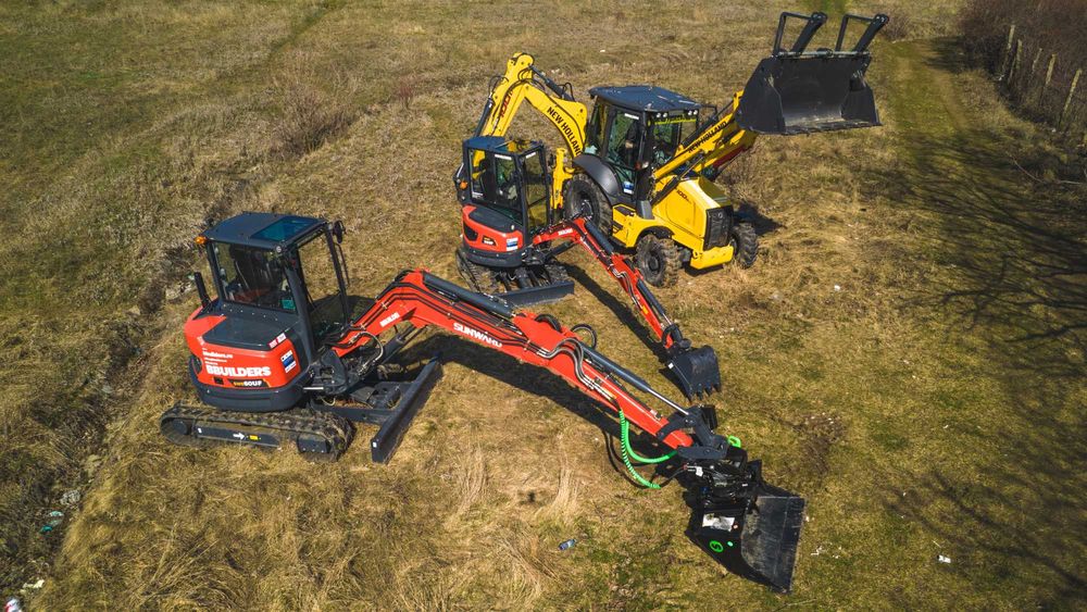 Buldoexcavator - de inchiriat