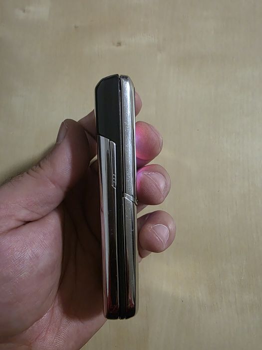 Nokia 8800 Clasic full