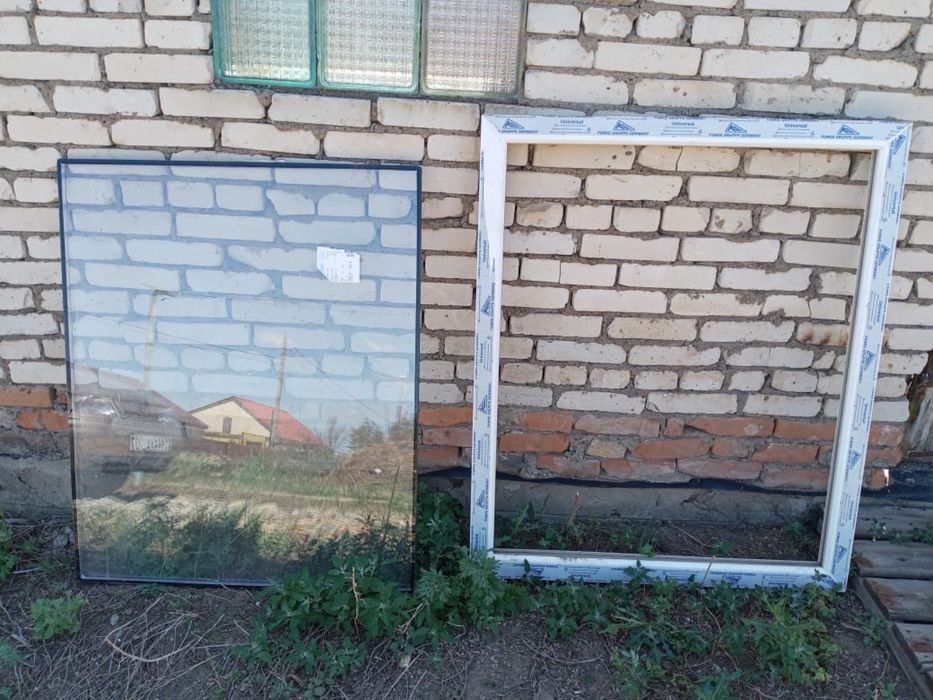 Продам пластиковое окно новое. Торг есть.