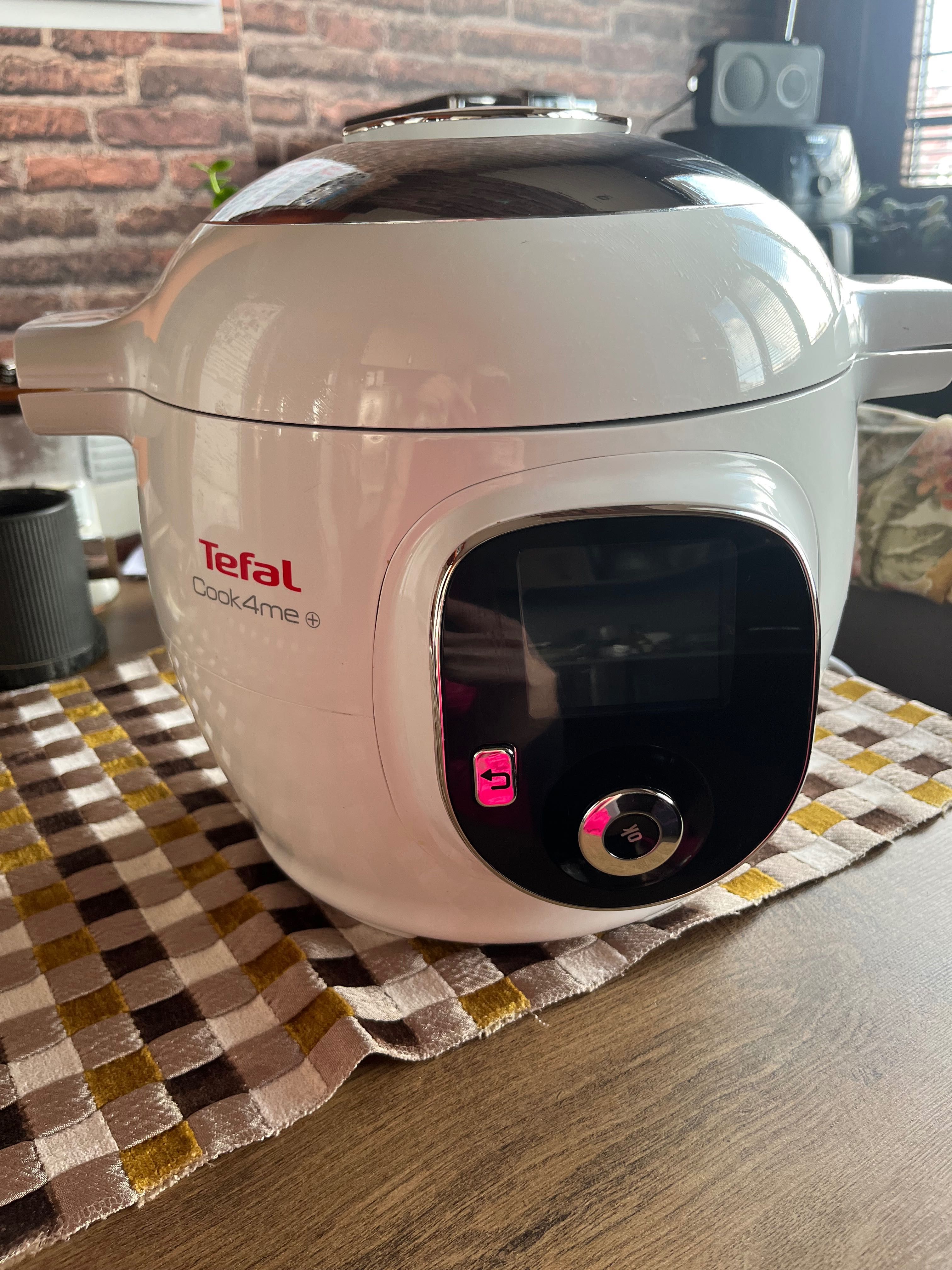 Мултикукър Tefal CY851130 COOK4ME Standard, с капак за запичане