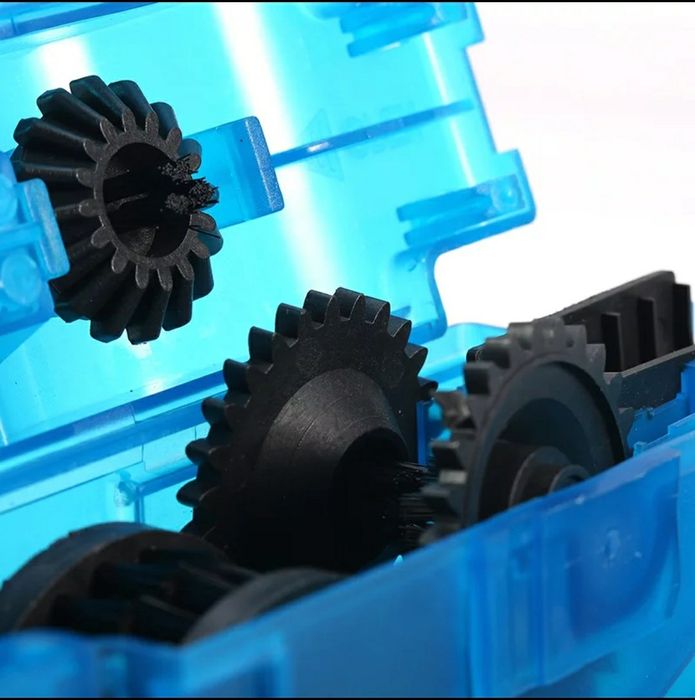 Dispozitiv de curățat lanțuri biciclete