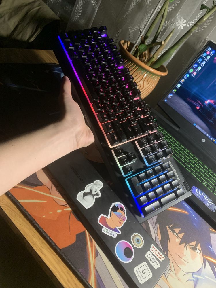 Игровая клавиатура SteelSeries apex3