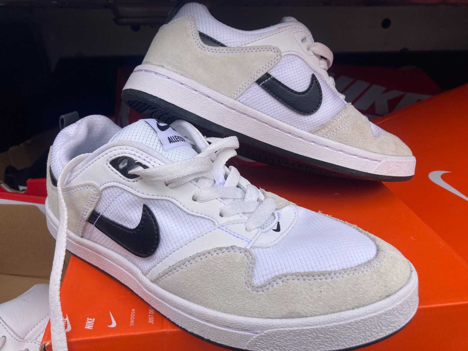 Nike skechers 38 alleyoop
