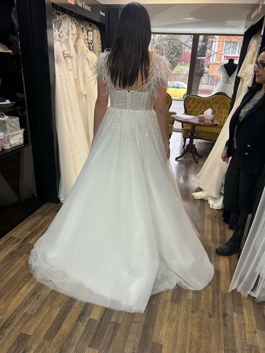 Vând rochie de mireasă