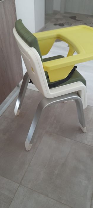 Scaun de servit masa pentru bebelusi/copii