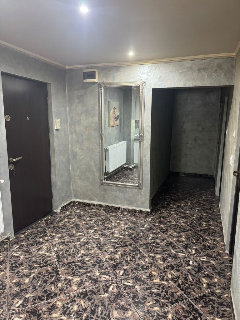 Apartament Parter zona gara