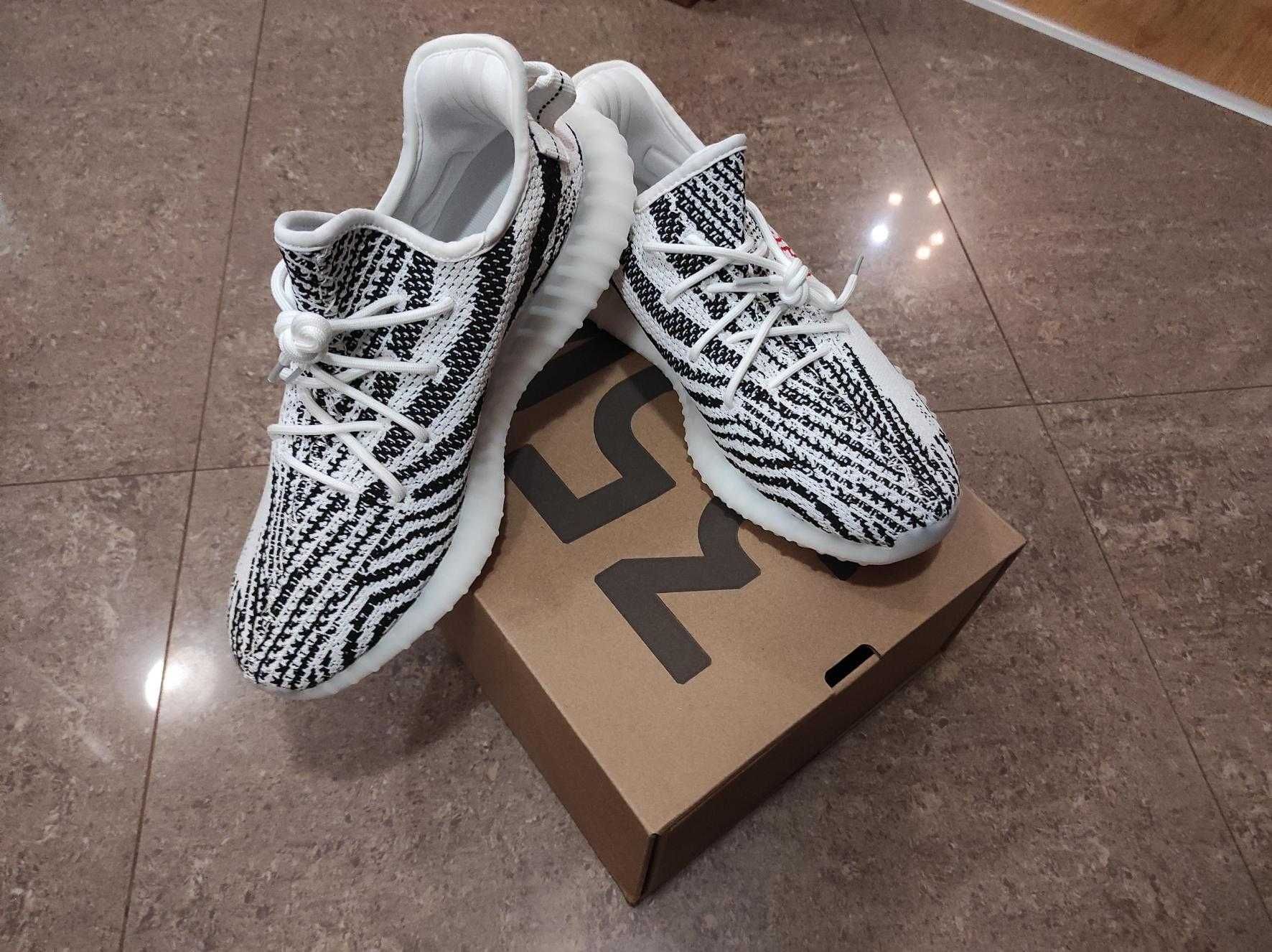 Adidas Yeezy Boost 350 V2 Zebra