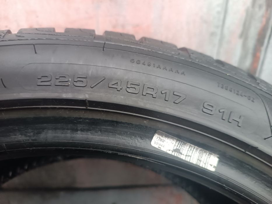 225/45/17 Goodyear